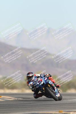 media/Oct-26-2025-Race Pace (Sun) [[c1447ca738]]/Verified/4-Turn 14 (1040am)/